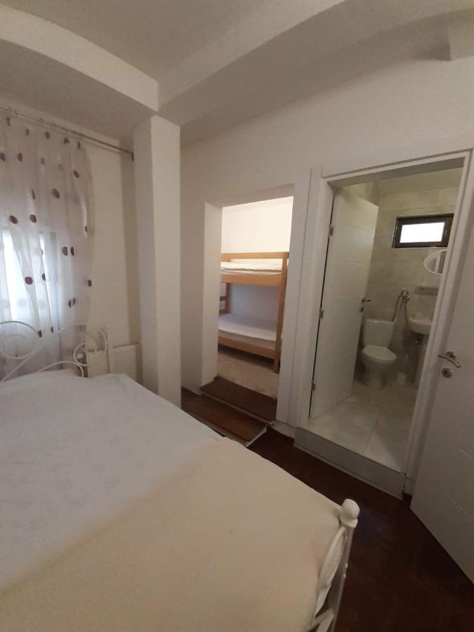 Apartmani Zaara 塞拉耶佛 外观 照片