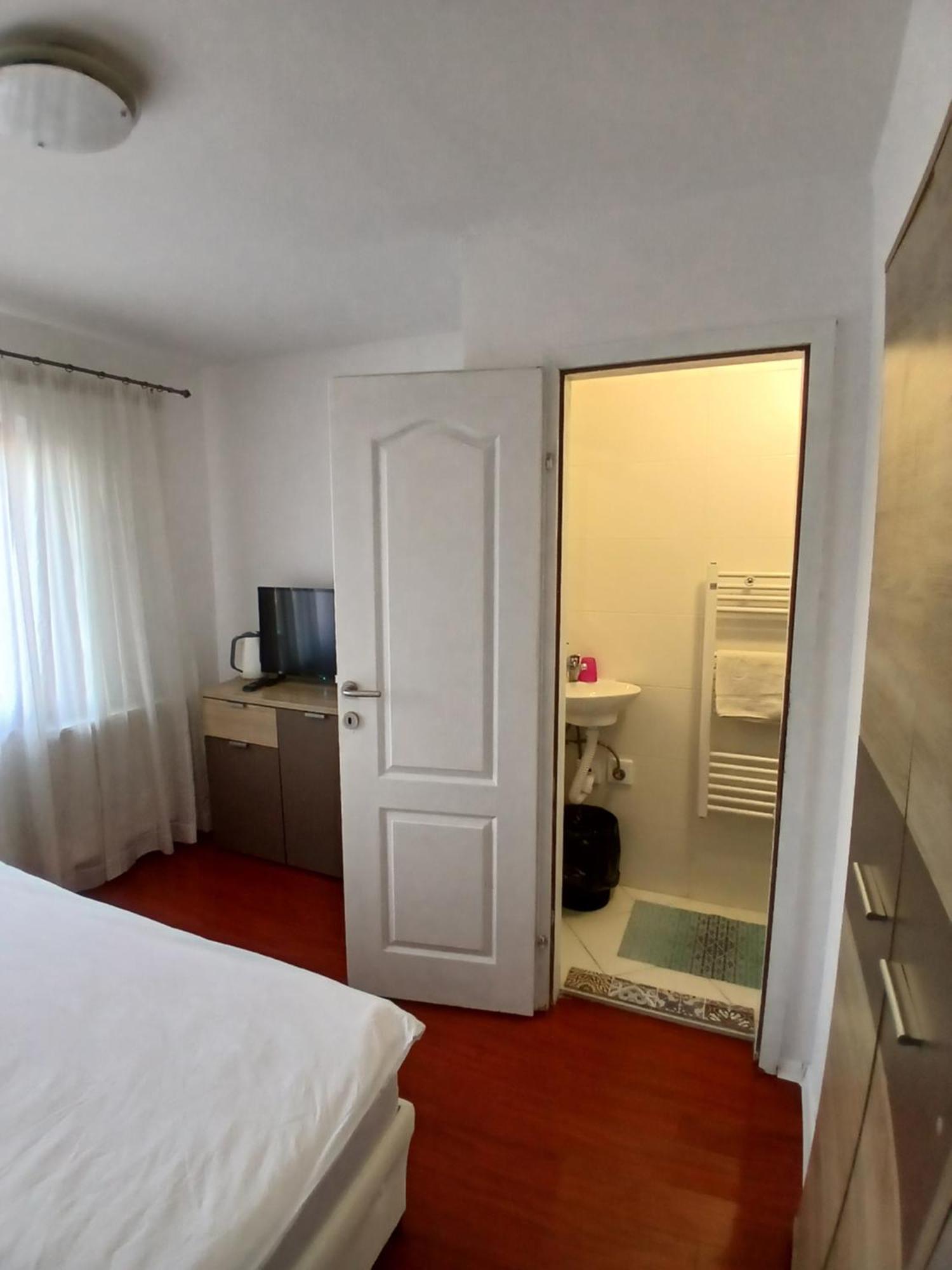 Apartmani Zaara 塞拉耶佛 外观 照片